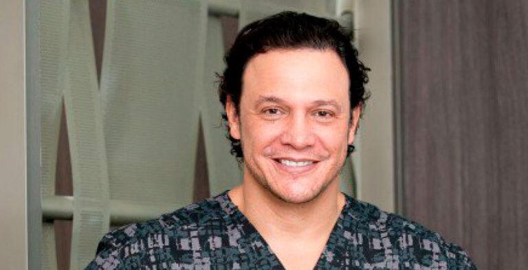 Ernesto Andrade: uno de los mejores cirujanos de Colombia en abdominoplastia